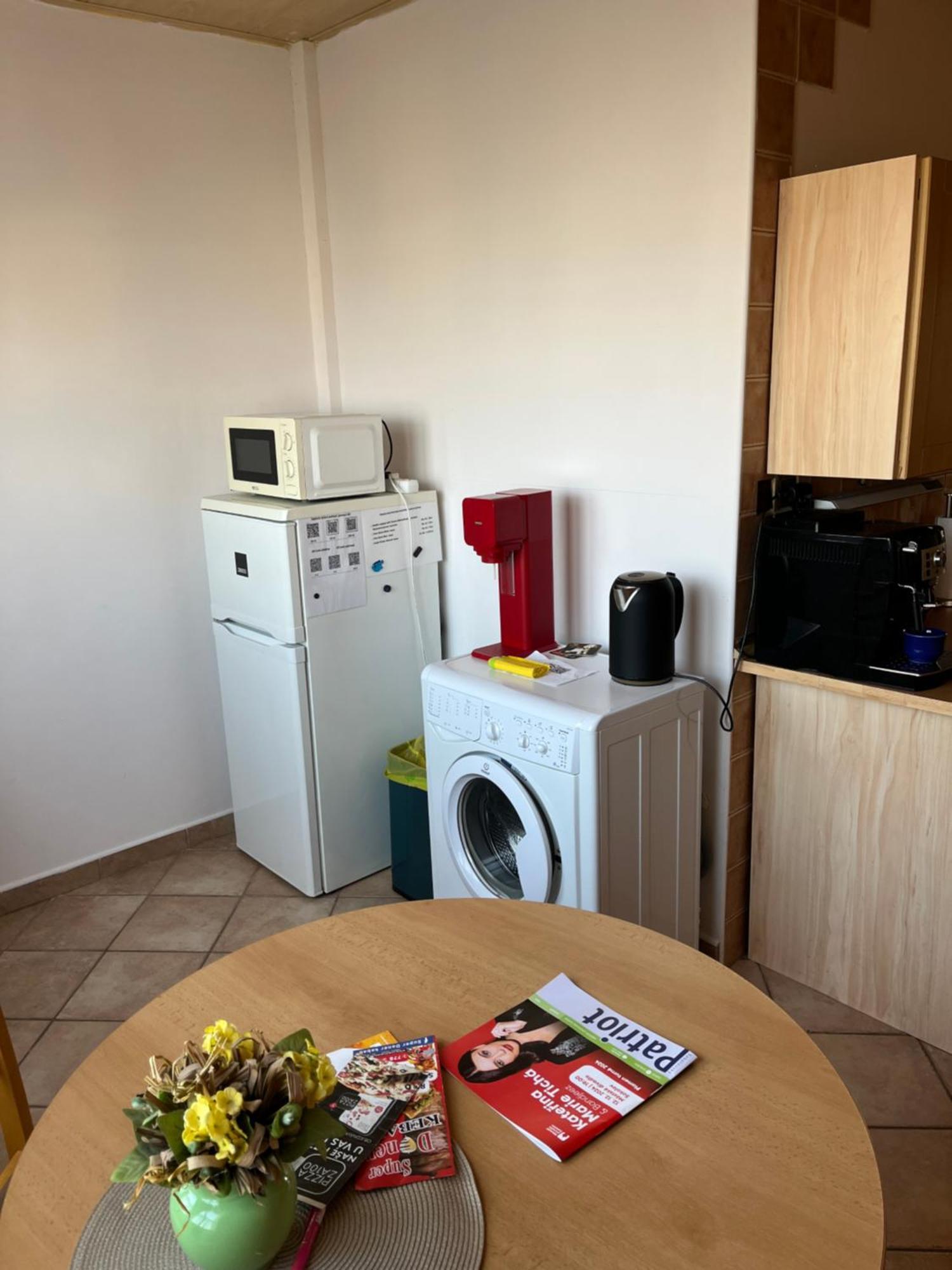Apartman Quattro Sokolov Exteriör bild