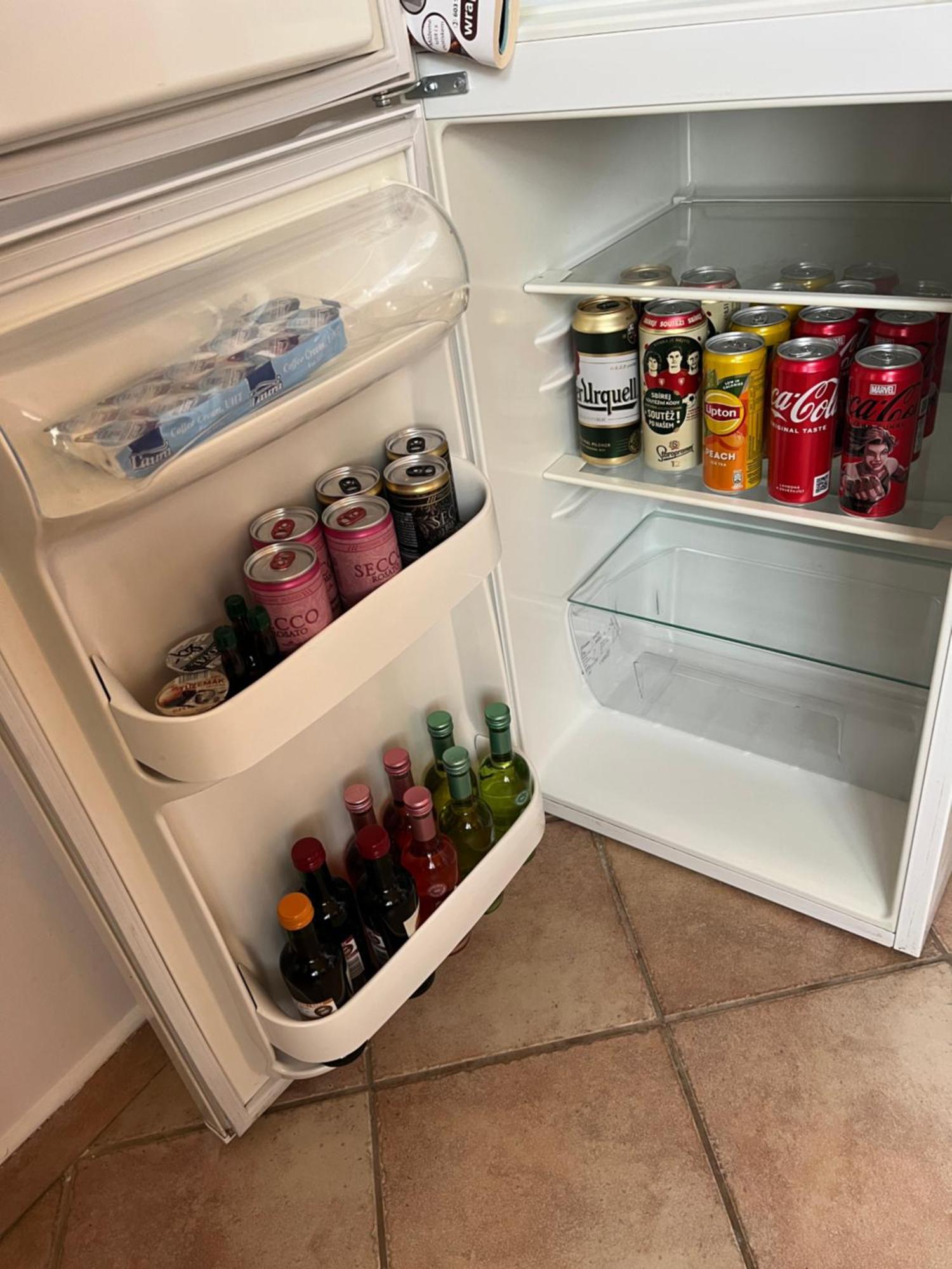 Apartman Quattro Sokolov Exteriör bild